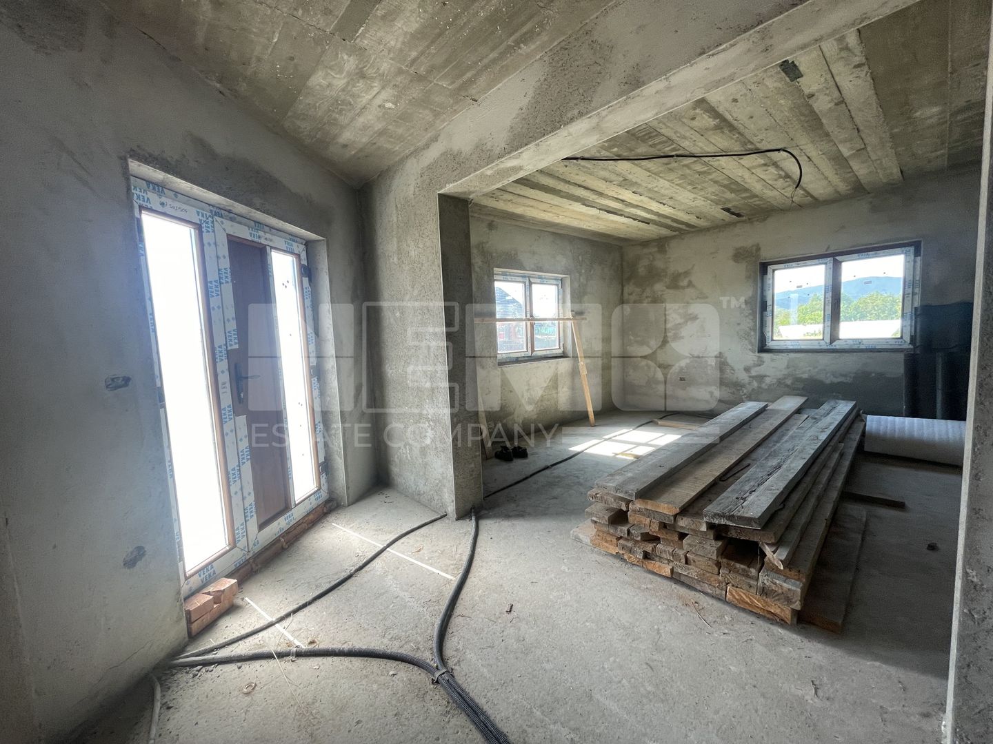 CASA LA ROSU DIN CARAMIDA + GARAJ I 12,5 ARI I VICOV DE SUS I - Poză 20