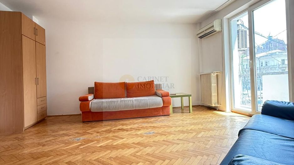 Garsoniera cu balcon | 30 mp  | Piata Mihail Kogalniceanu |  Etaj 1 - Poză 1