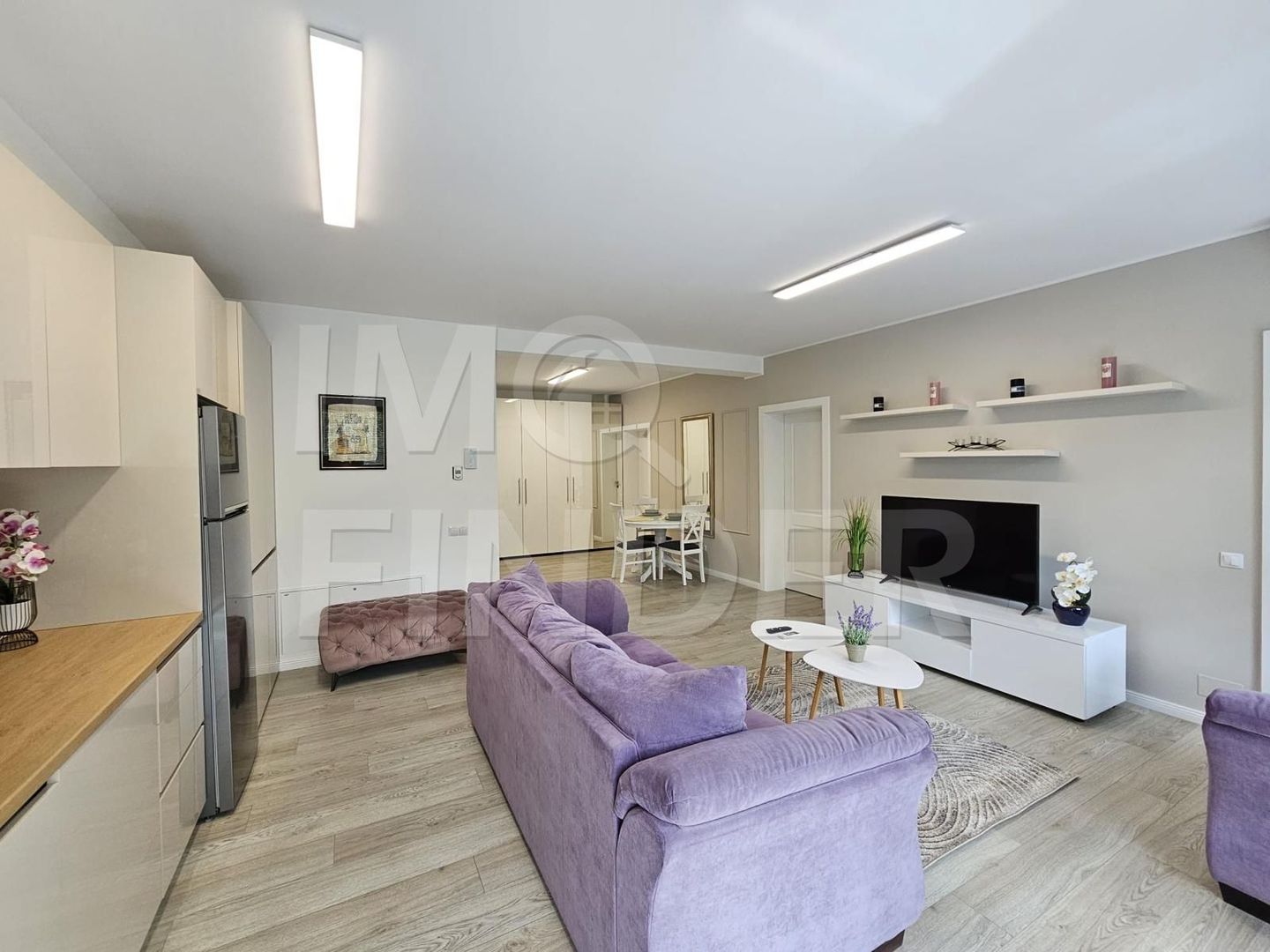 Inchiriere apartament 3 camere situat in vila privata, zona UMF - Poză 2