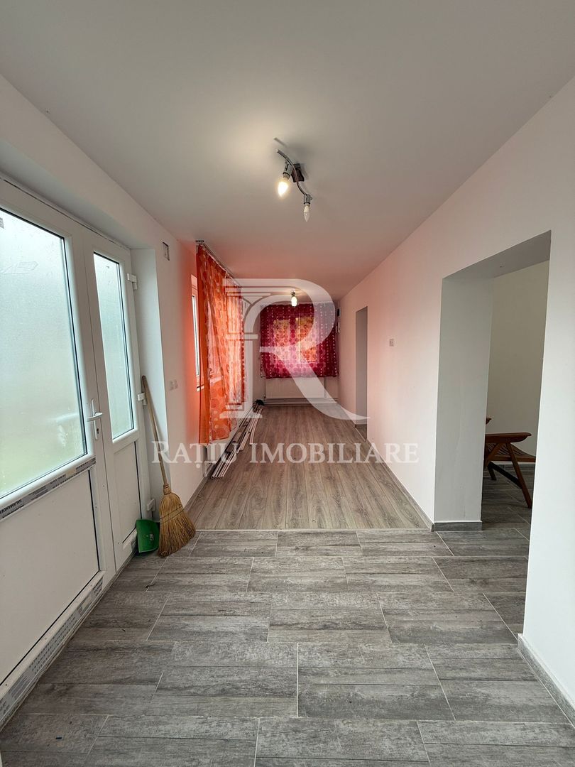 Casa cu livada | teren 2800 mp | Stracos | Bihor - Poză 3