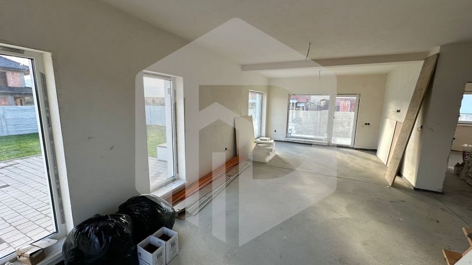 Casa single | 4 Camere | Terasa | Carport | Acces facil DN | Cristian - Poză 11