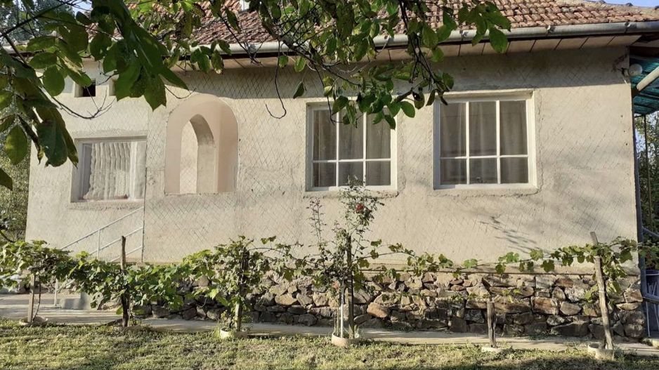 Vand casa cu gradina 4000 mp ca 12 Km de statiunea geotermala Tasnad - Poză 7