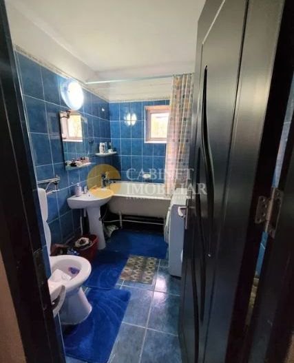 Etaj 2, bloc din 1984 2 camere decomandat zona Zimbru - Poză 7