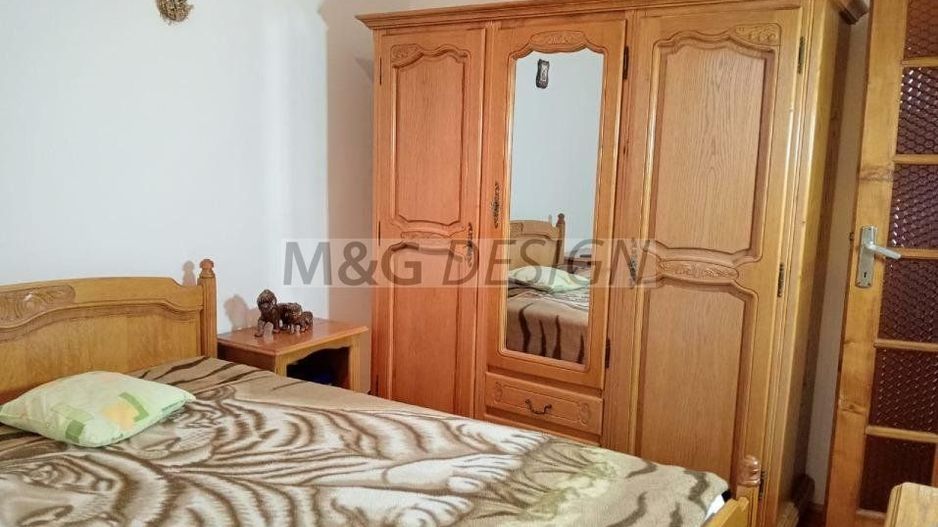 Apartament 3 camere Dacia cu centrala - Poză 5