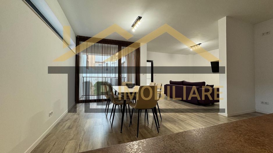 Apartament de 2 camere, 78mp, parcare, zona strazii Revolutiei - Poză 2