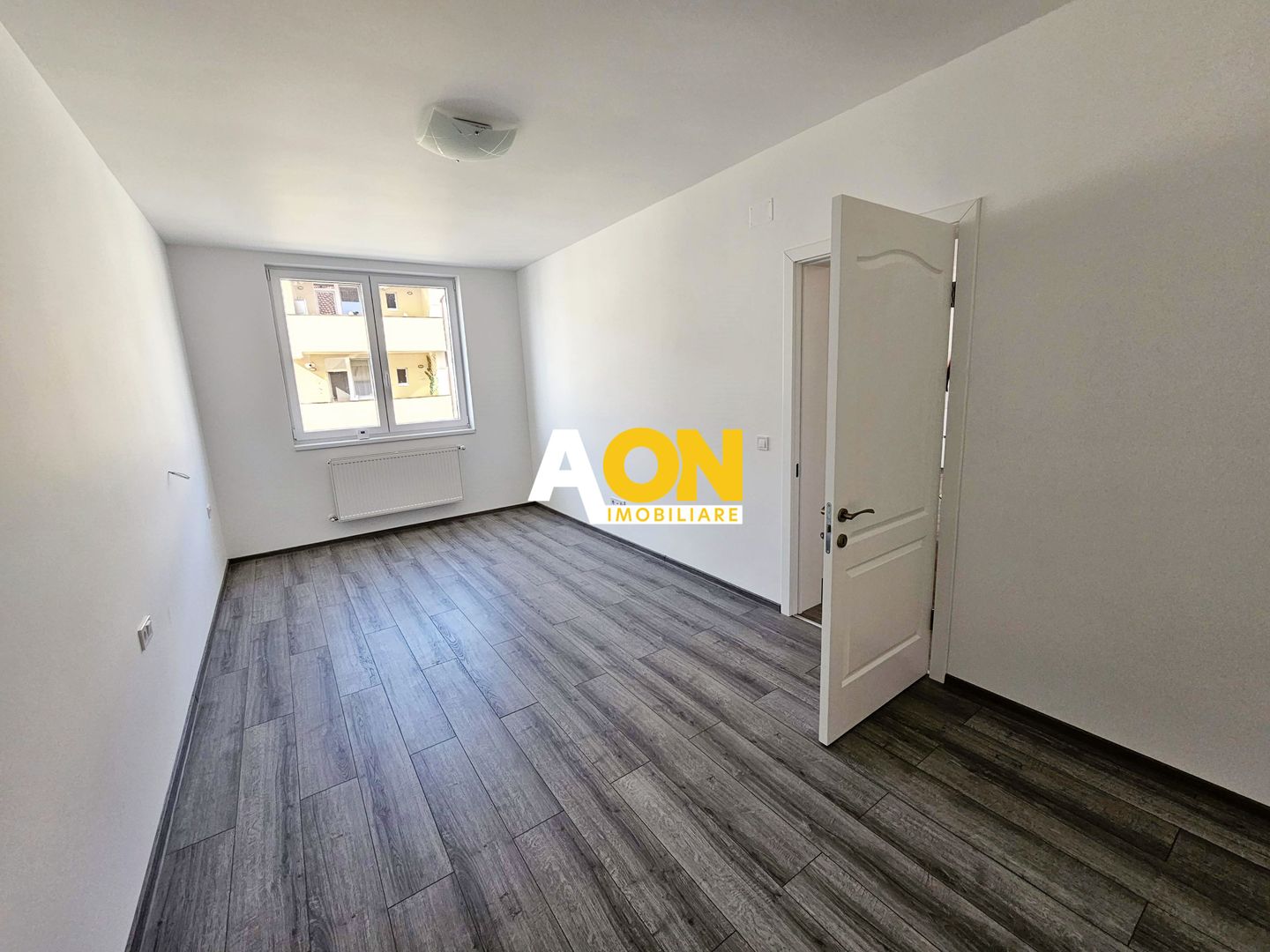 Apartament 3 camere, etaj 1, cu boxa, zona Centru-Alba Iulia - Poză 7