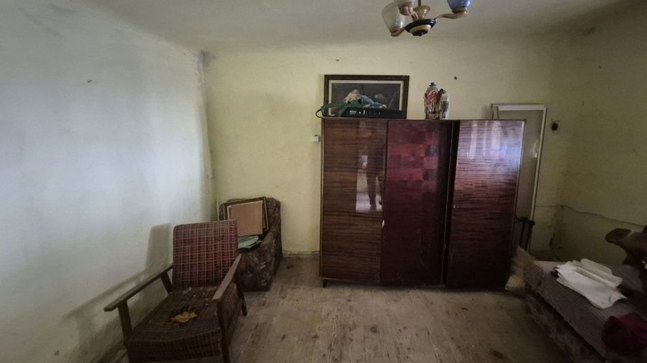 Casa+garaj+anexa și teren intravilan 225 mp Campina - Poză 17