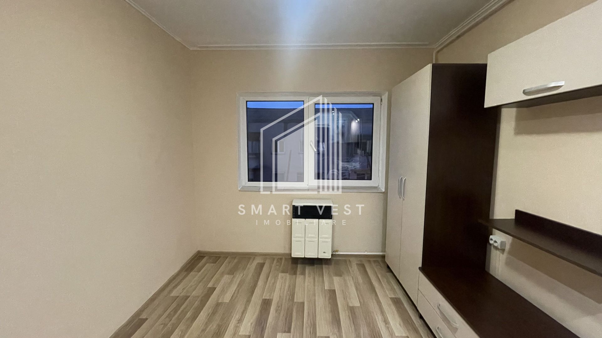 Garsoniera de vânzare | Zona Micro 17 | Etajul 4 - Poză 1