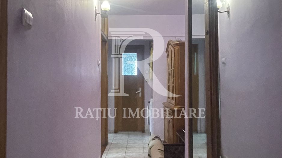 Apartament cu 3 camere  | Etaj intermediar | Calea Aradului | Oradea - Poză 4