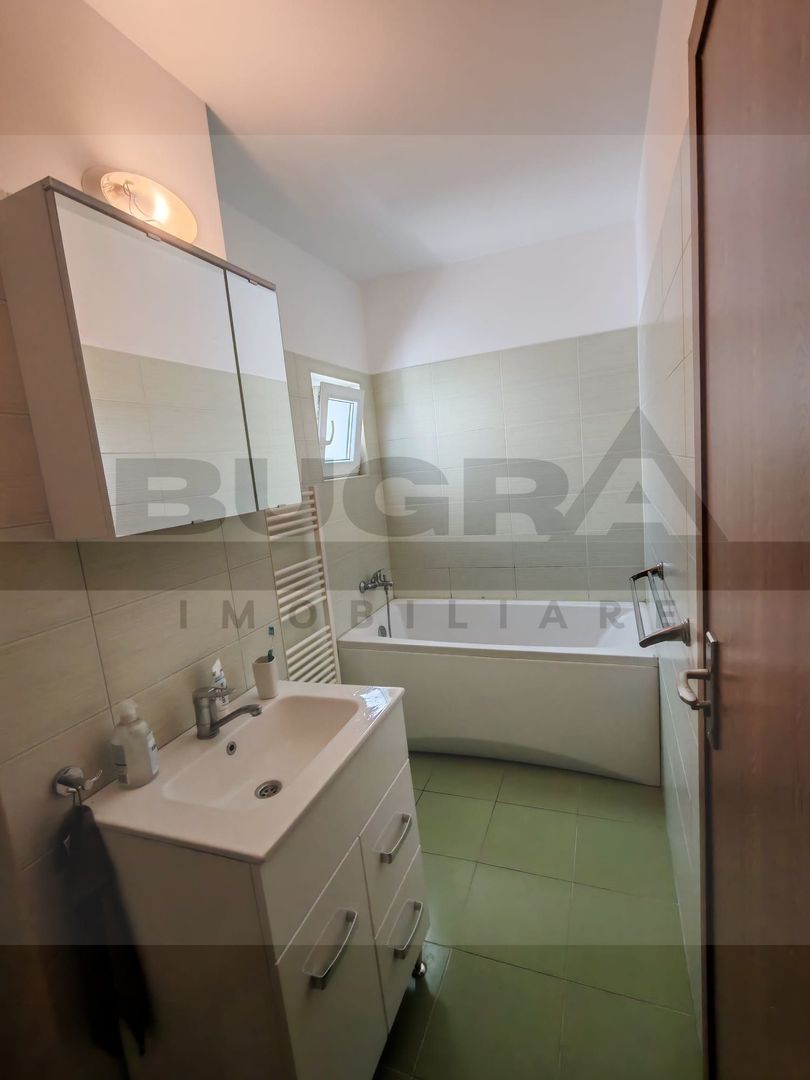 Apartament de 4 camere, decomandat, 79mp, parcare, zona BIG - Poză 8