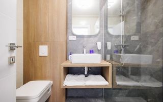 De inchiriat apartament cu 2 camere, zona Centru - Universitate, 550 euro - Poză 9