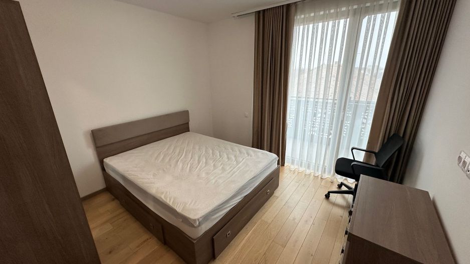 Apartament bloc nou 4 camere - parcare subterana - Poză 17