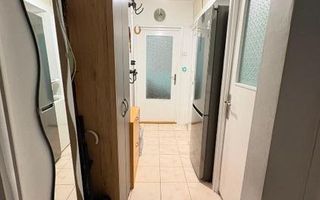 Apartament cu 3 camere zona Circumvalatiunii etaj 1 - Poză 4