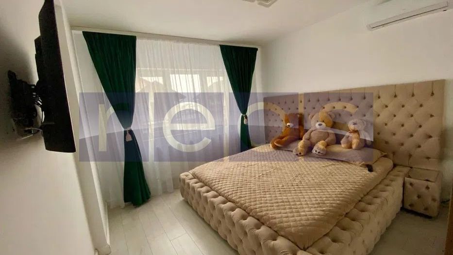 DE VANZARE DUPLEX 93MP PLUS CURTE 200 MP - Poză 3