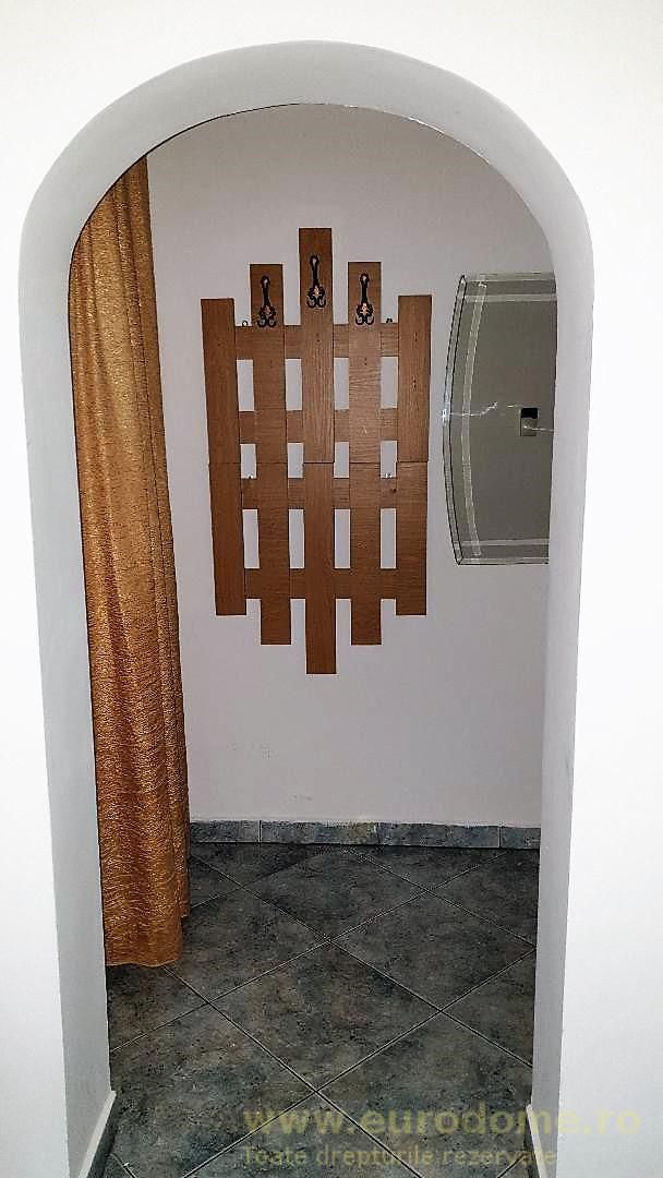 Apartament pretabil locuit sau birouri - Poză 10