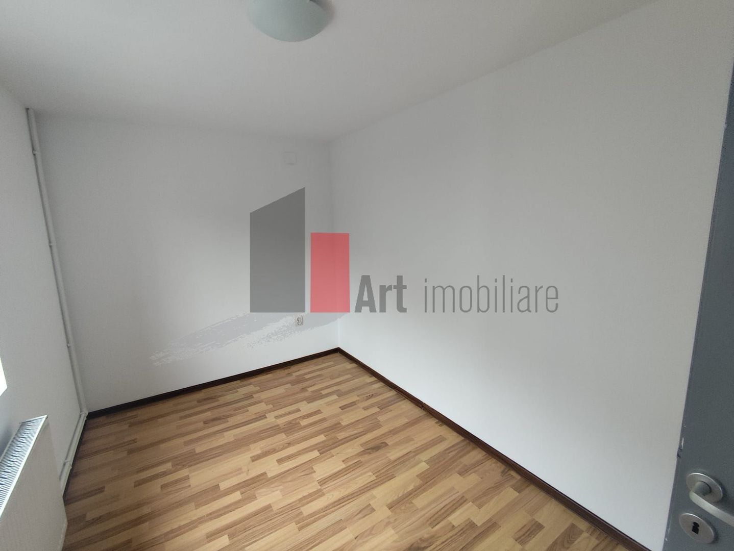 Casa de inchiriat in zona Giulesti - Poză 4