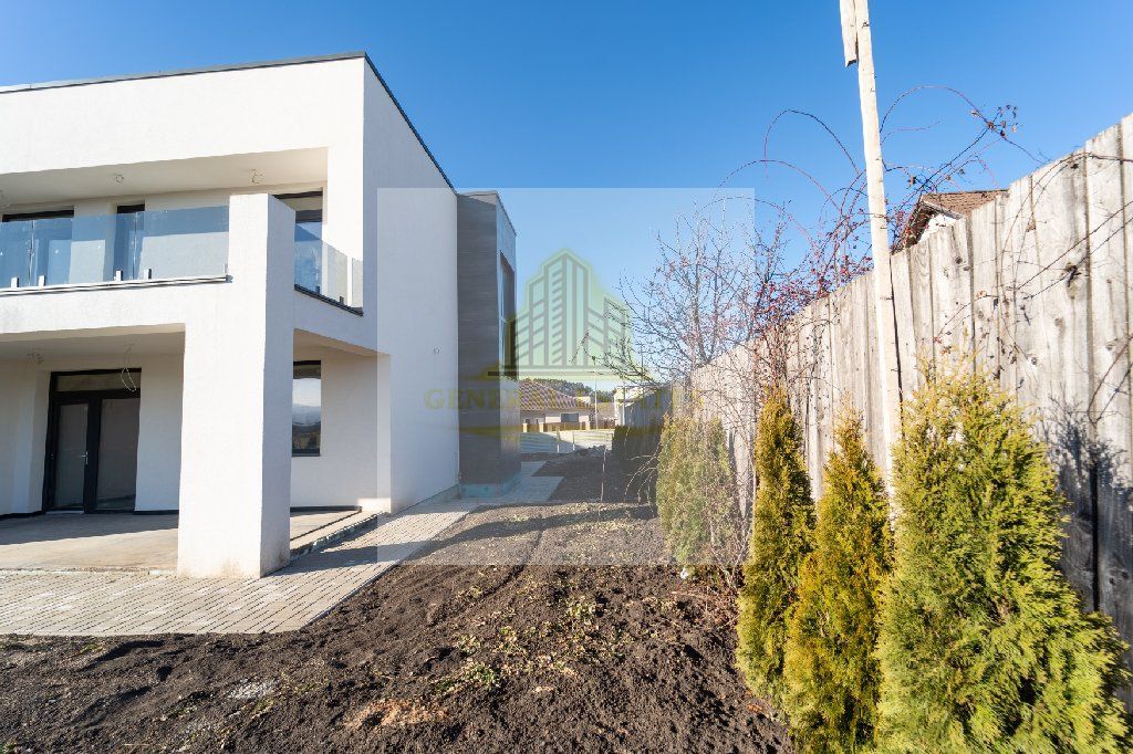 Case moderne cu etaj – Sânpetru, Brașov - Poză 10