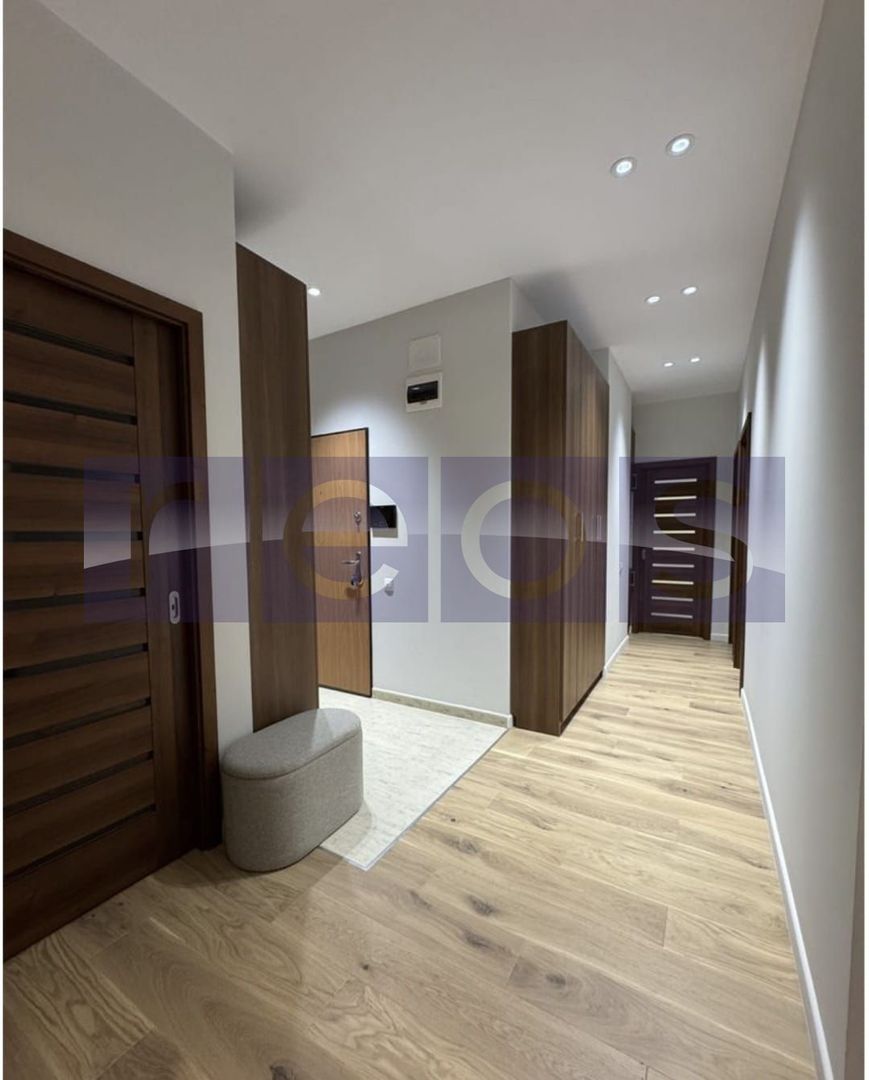 VANZARE -PENTHOUSE SUPERB - 3 CAMERE - TERASA  de 60 mp - Poză 14