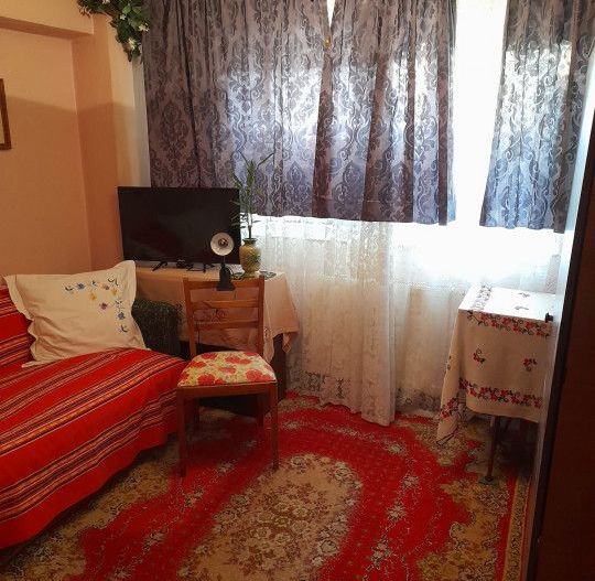 Apartament 4 camere, ultracentral, 90 mp utili, Campina, Prahova - Poză 9