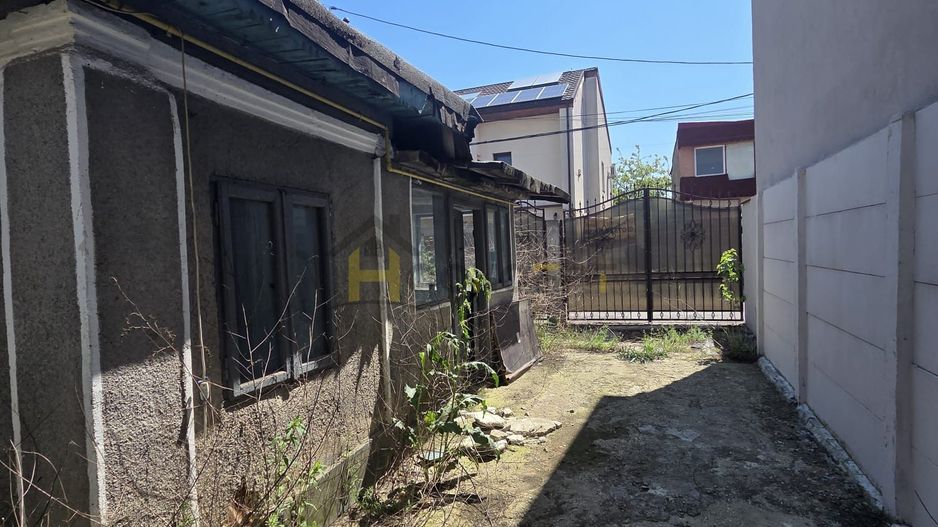 Teren cu Casa demolabila Gaz Curent Canalizare zona Titan Auchan - Poză 5