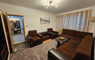 Apartament 3 camere, mobilat, utilat, etaj 2, Cetate