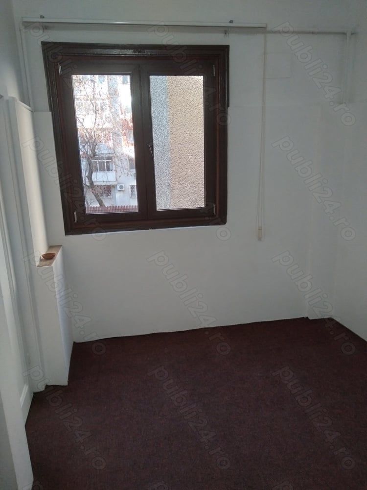 APARTAMENT IN VILA  PARCARE ZONA VICTORIEI - Poză 2