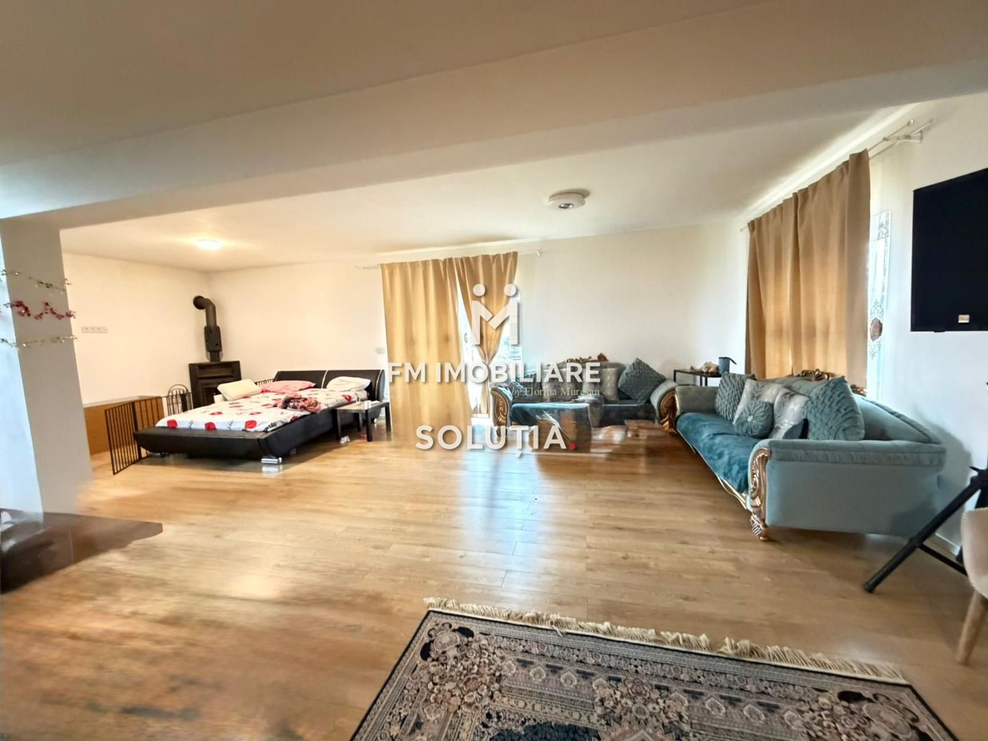 Casă P+1 la roșu, Dumbrăvița – 10 ari teren, drum principal - Poză 6