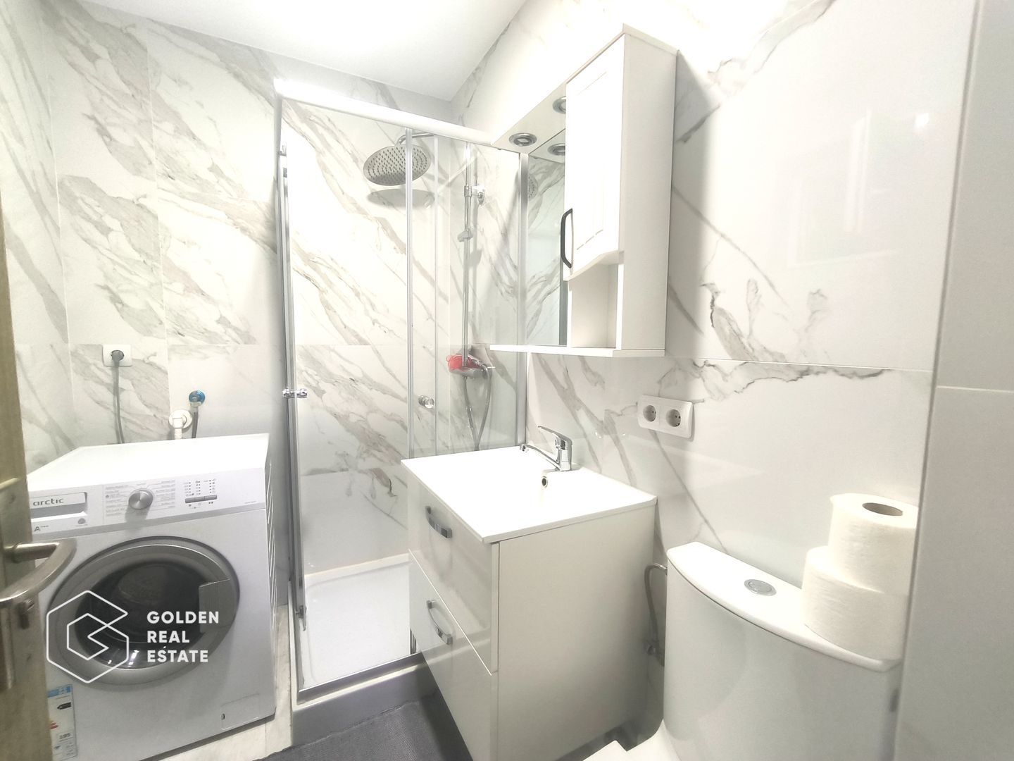 Apartament modern ultracentral, 3 camere Piața Mică cu parcare - Poză 9