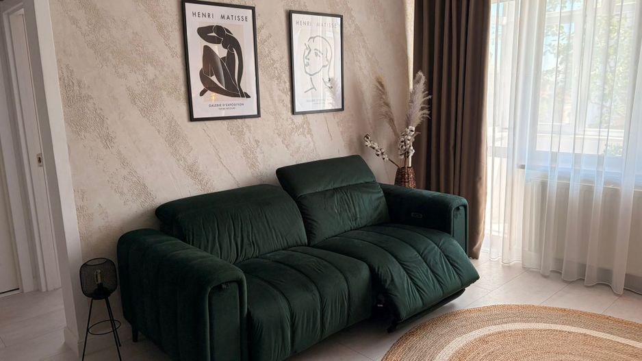 De inchiriat apartament cu 2 camere zona centrala - Poză 1