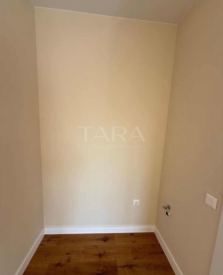 Apartament 3 camere finisat, cu CF. - Poză 9