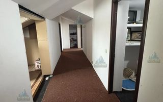 Casă cu mansardă și piscină de vânzare – Pictor Andreescu - Poză 16