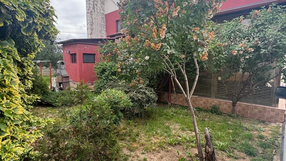 Casa de închiriat 7 camere Sector 4, ideal pentru clinica, gradinita - Poză 11