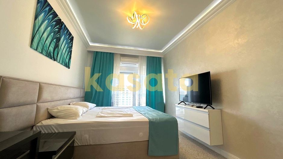 3 camere I White Tower I vedere panoramica I terasa 27 mp I et 7 - Poză 17