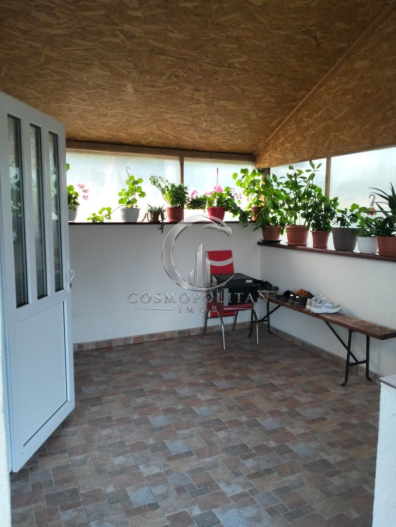Casa si teren 970mp in comuna Costesti/BZ ~ constructie 2013 - Poză 22