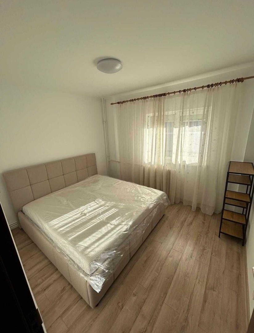Apartament 2 camere inchiriere metrou Lujerului - Poză 2