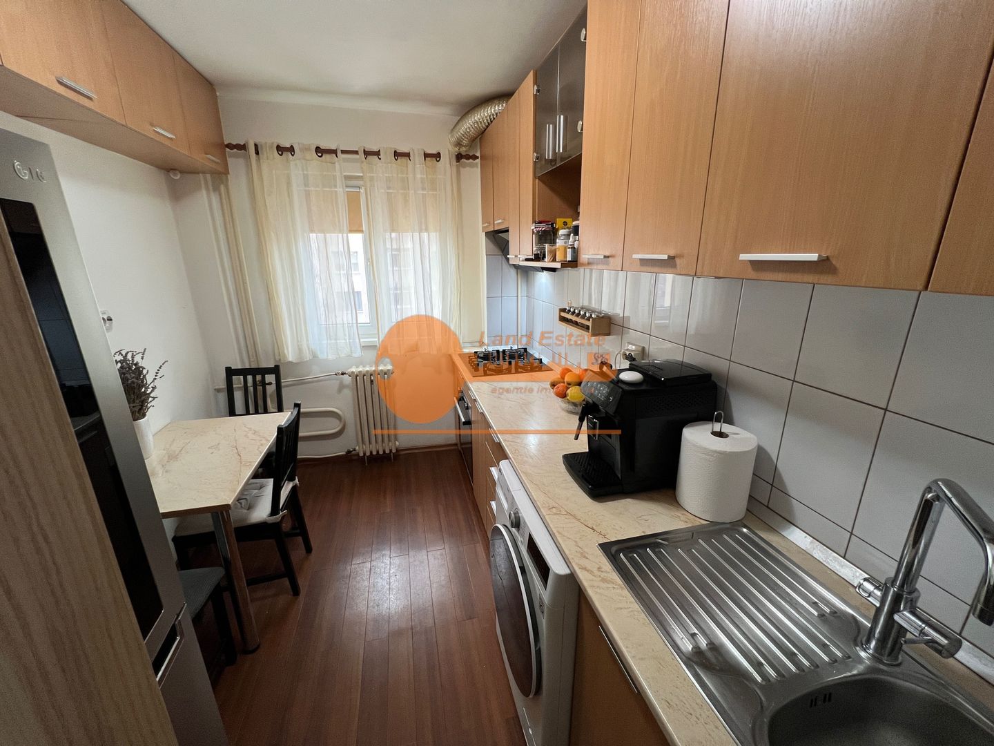 2 camere Dristor ( 150 m pana la metrou/ bloc 1982 ) - Poză 8