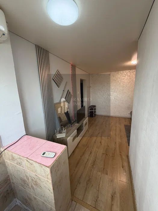 Apartament 2 camere decomandat/7 minute/metrou  Aparatorii Patriei - Poză 6