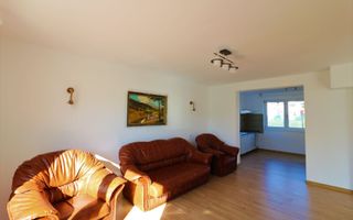 Casă 3 camere I 2 Balcoane I Zona Strand 2 - Poză 1