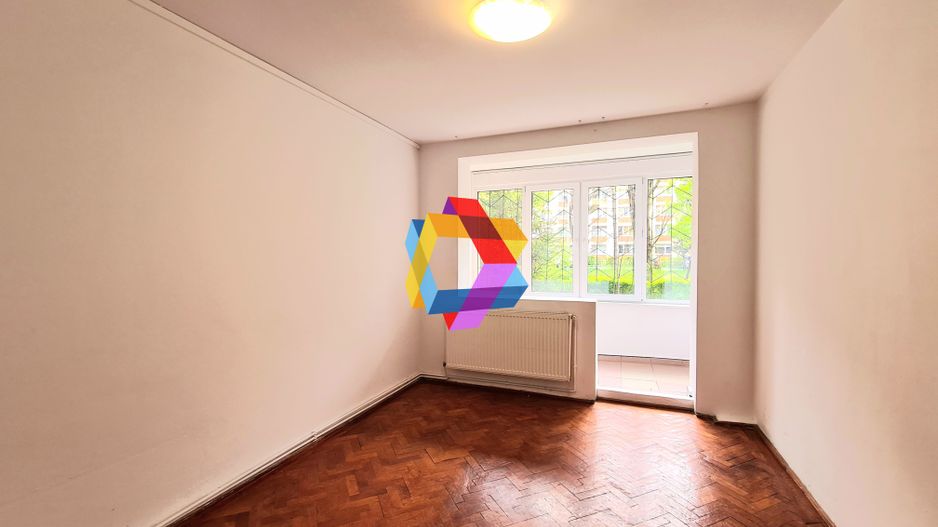 Spatiu birouri de închiriat Brasov - 60 mp # spatii-comerciale-brasov.ro - Poză 1