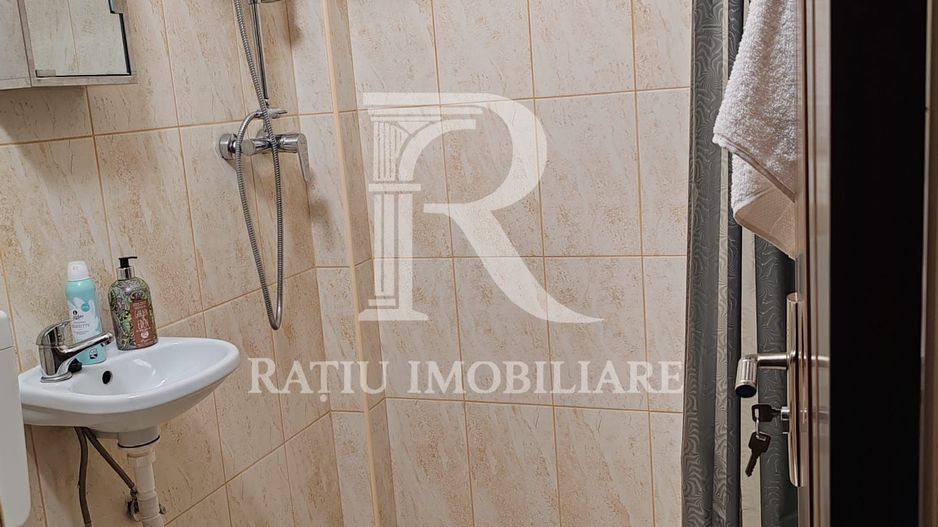 Apartament cu 3 camere | Dimitrie Cantemir | Etajul 1 | Oradea - Poză 3