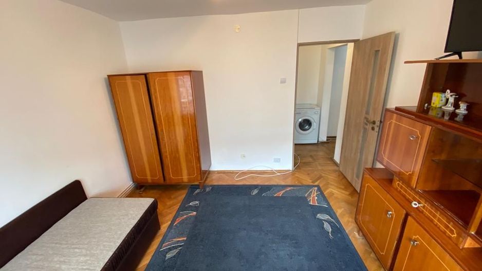 Apartament cu 2 dormitoare | zona FSEGA | 2 balcoane - Poză 2