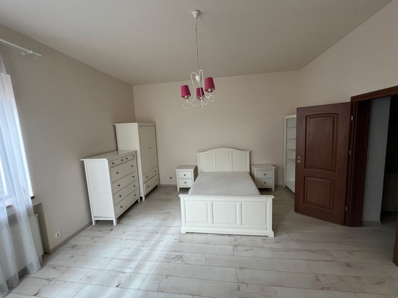 Apartament 3 camere, garaj si boxa - zona Centrala-Prefectura - Poză 10