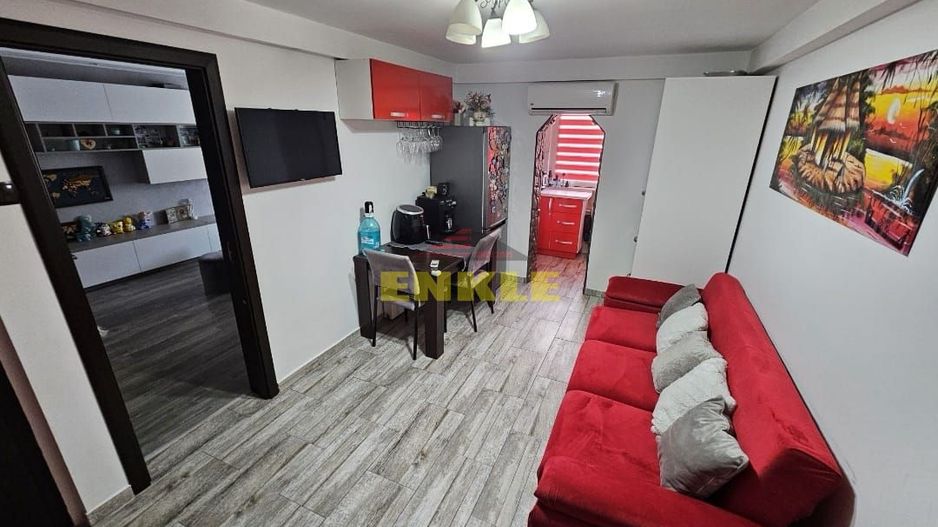 Vânzare apartament 2 camere decomandat – complet renovat. - Poză 4