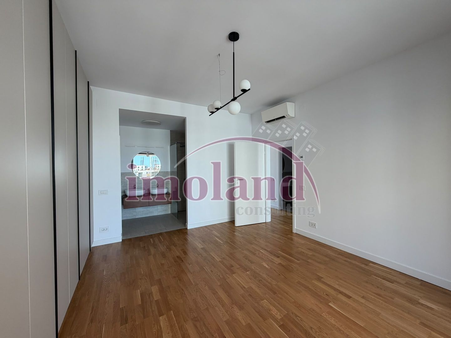 Vanzare - Penthouse duplex - 4 camere - Avalon Estate-Pipera - Poză 10