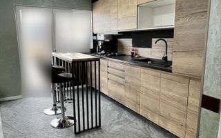 Apartament modern cu 2 camere, balcon și pod de 20 mp. - Poză 1