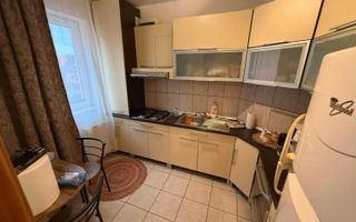 Apartament 3 camere Dumbravita etaj 1 - Poză 1
