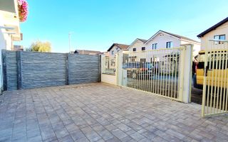 Oferim spre vanzare casa-duplex cu 4 camere si 3 bai situata in Giroc - Poză 2