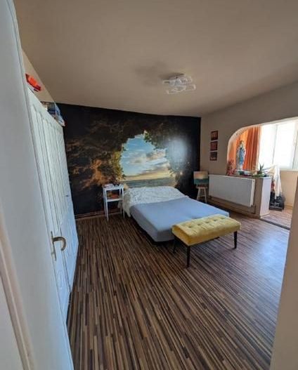 Calitate și spațiu: elegant, 90 mp, 1989, centrală proprie, parcare, priveliște - Poză 5