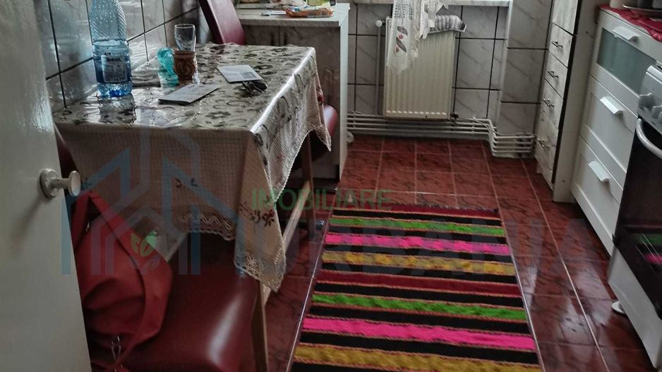 Apartament cu 3 camere Frumoasa decomandat - Poză 2