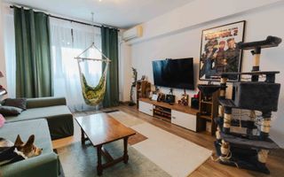 Apartament 4 camere Central 100mp 245000 euro - Poză 1